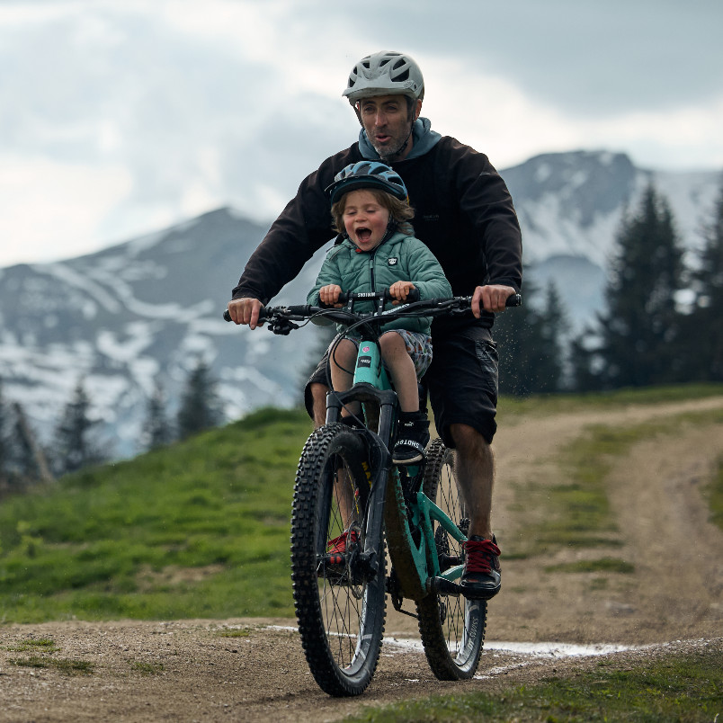 kids-ride-shotgun-bike-experience-lesgets