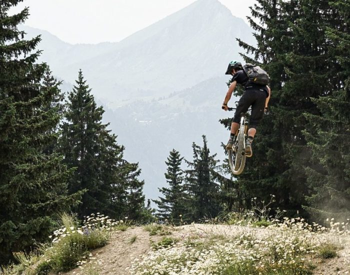 Bike-experience-vtt-descente-morzine